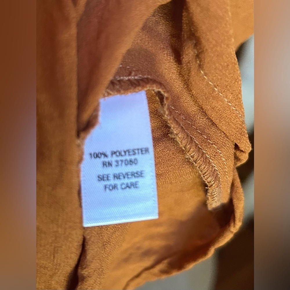 Chestnut 3/4 length sleeve blouse, cognac/rust color, lightweight, back keyhole - Picture 9 of 9